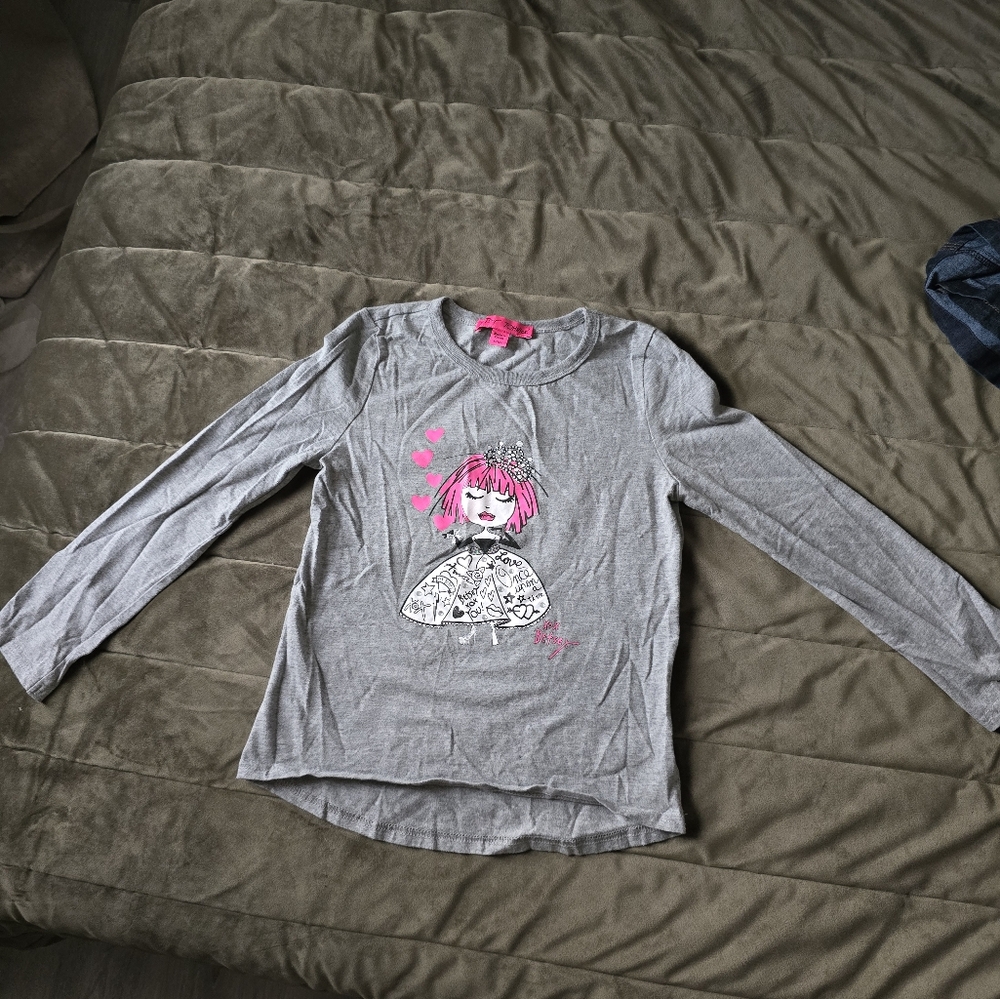 Betsy Jonson girls long sleeve t-shirt. Used.Size 12